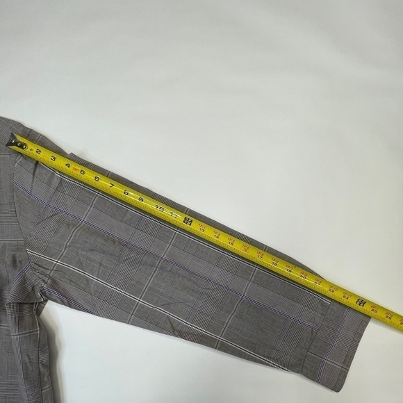 IZOD XL Slim Fit CASUAL BUTTON DOWN - Picture 7 of 10